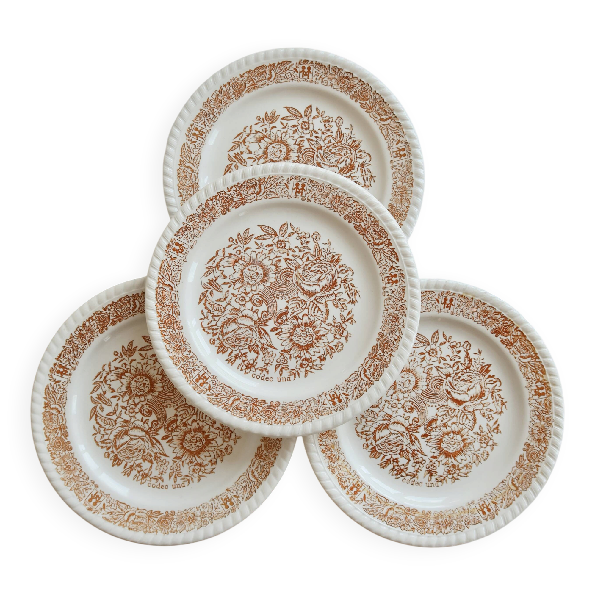 4 assiettes à dessert vintage fleuries – Codec – Décor brun rustique