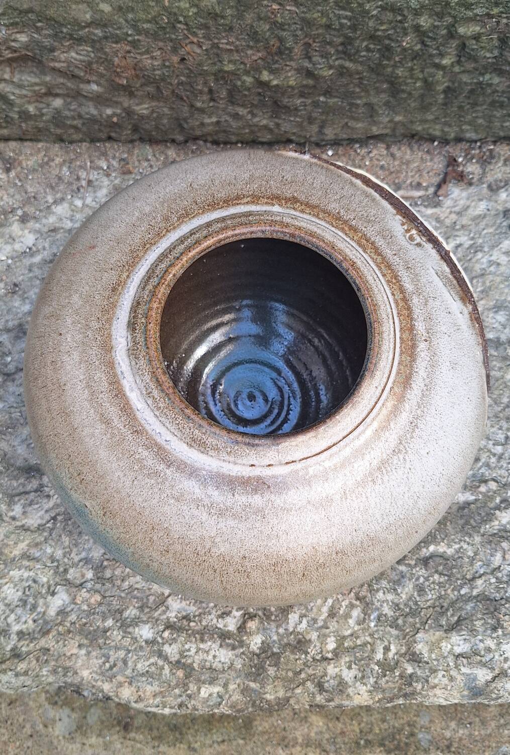 Glazed ceramic vase by Nadia and Alain Pinel