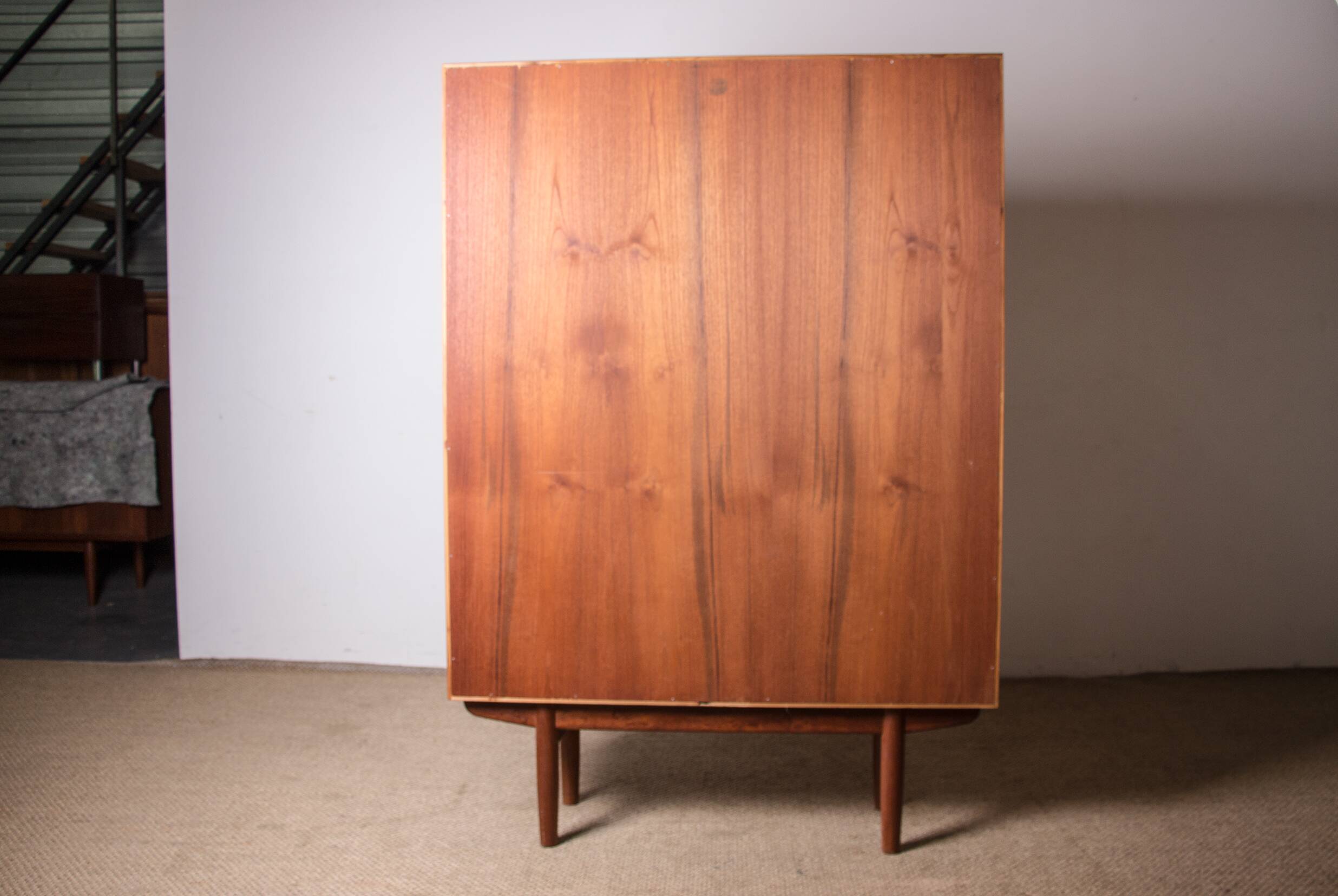 Danish Teak Bookcase, Showcase by Borge Mogensen for Soborg Mobelfabrik 1960.