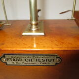 Precision scale testut