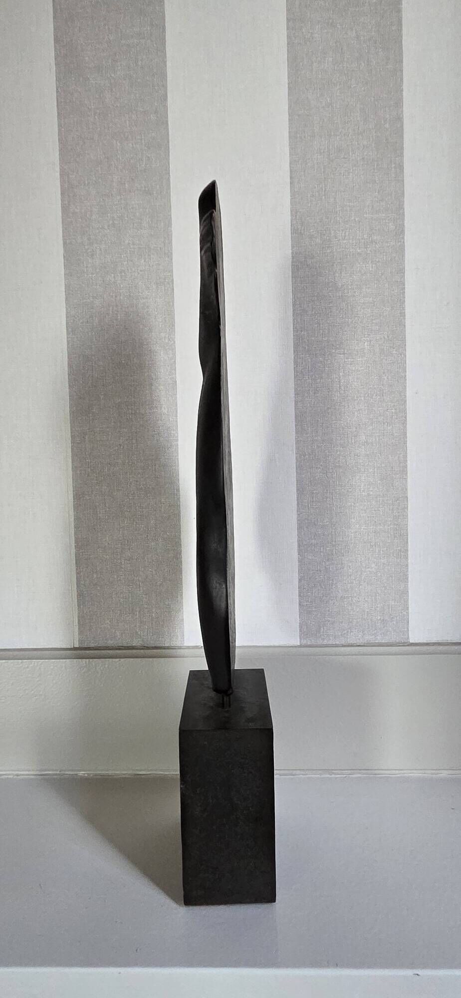 Bronze sculpture - Female nude of the 20th century