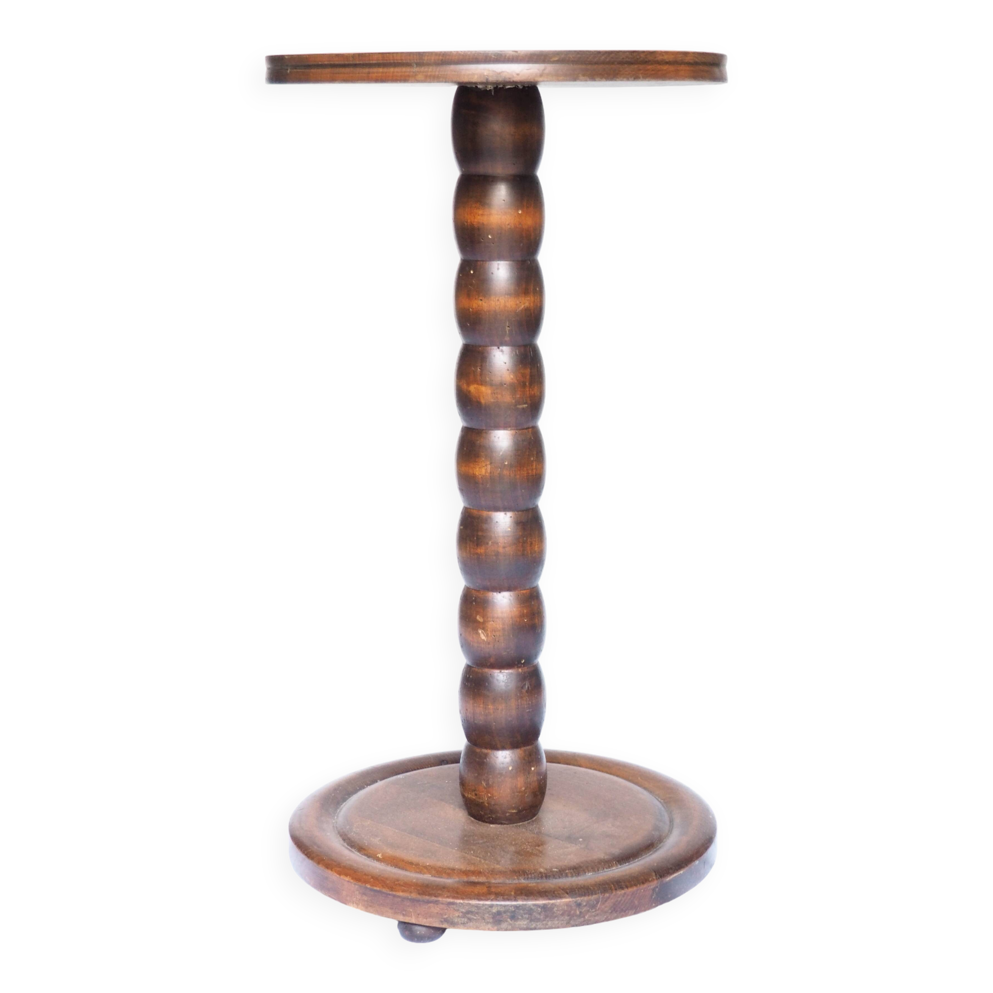 Stele, wooden beaded pedestal table