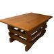 Table basse brutaliste en orme  – années 70