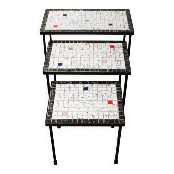 Ensemble de 3 tables gigognes, milieu XXème