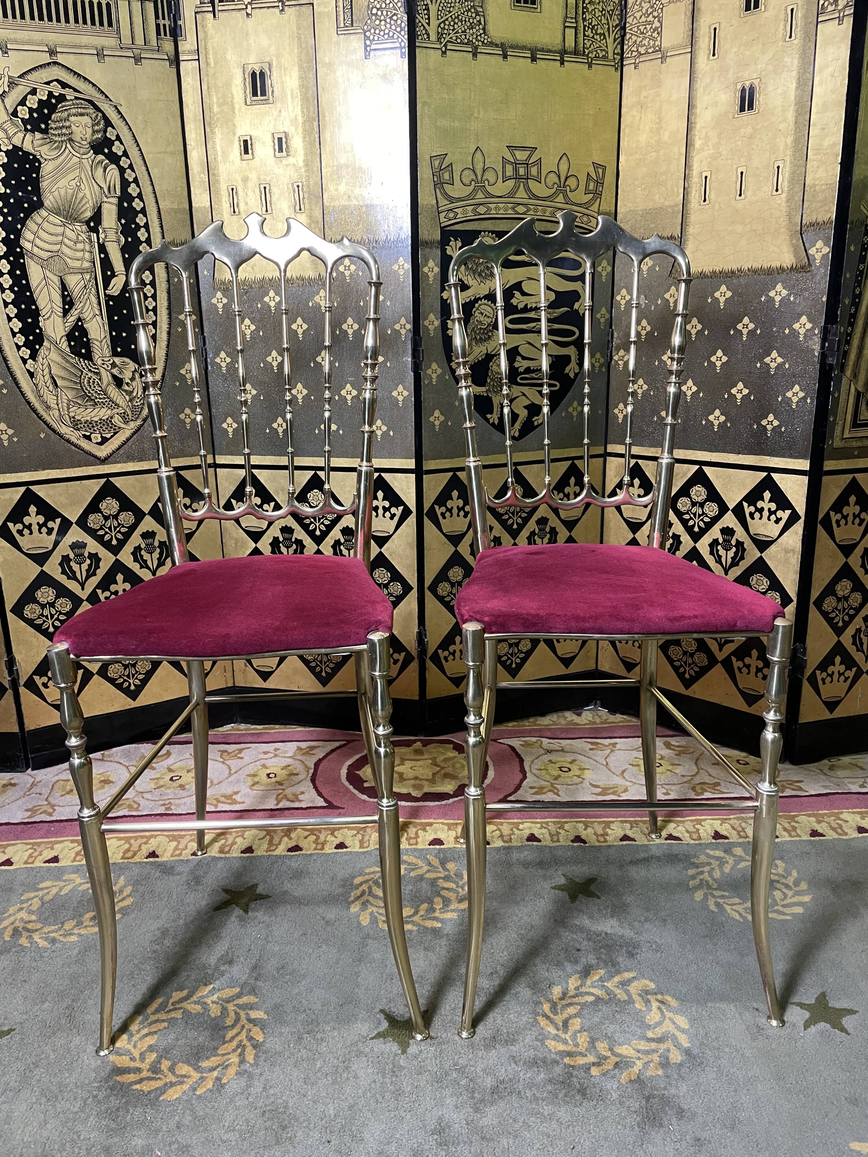 Pair of Italian chiavari chairs in solid brass