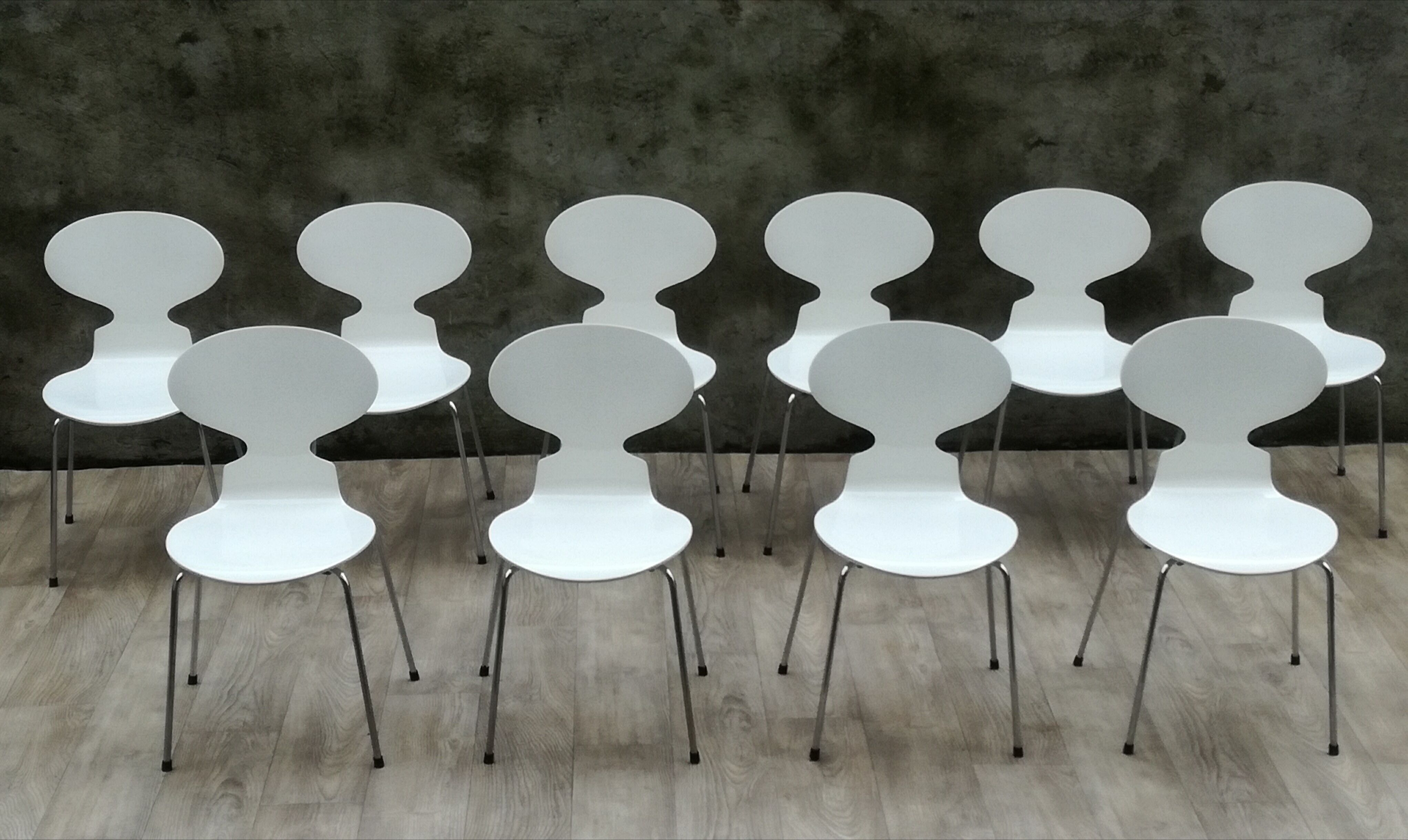 Series of 10 ant chairs by Arne Jacobsen, 1979