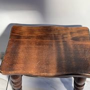 Vintage low stool in solid wood with turned legs – 1950