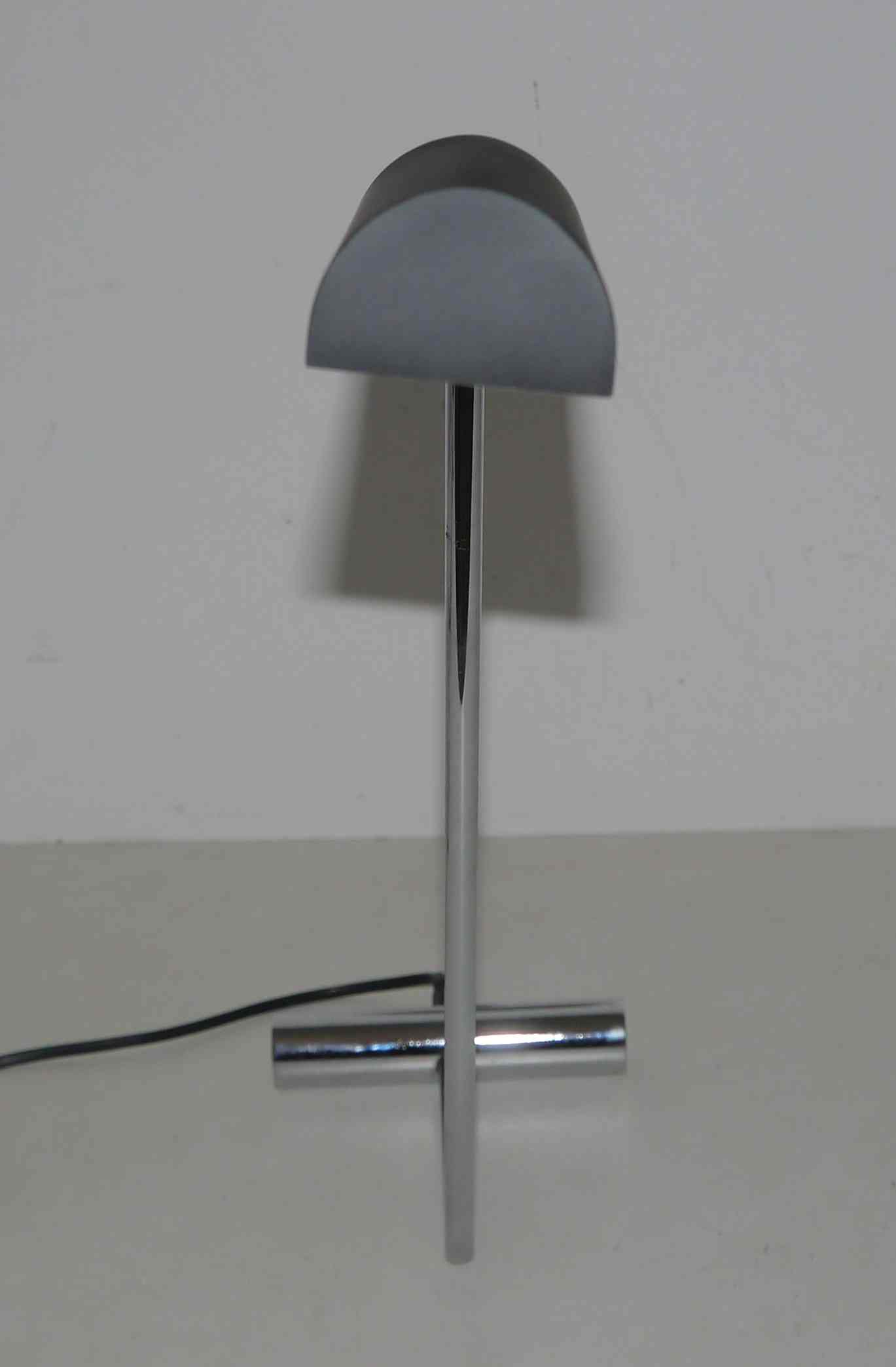 Italian design lamp 80's chrome and steel