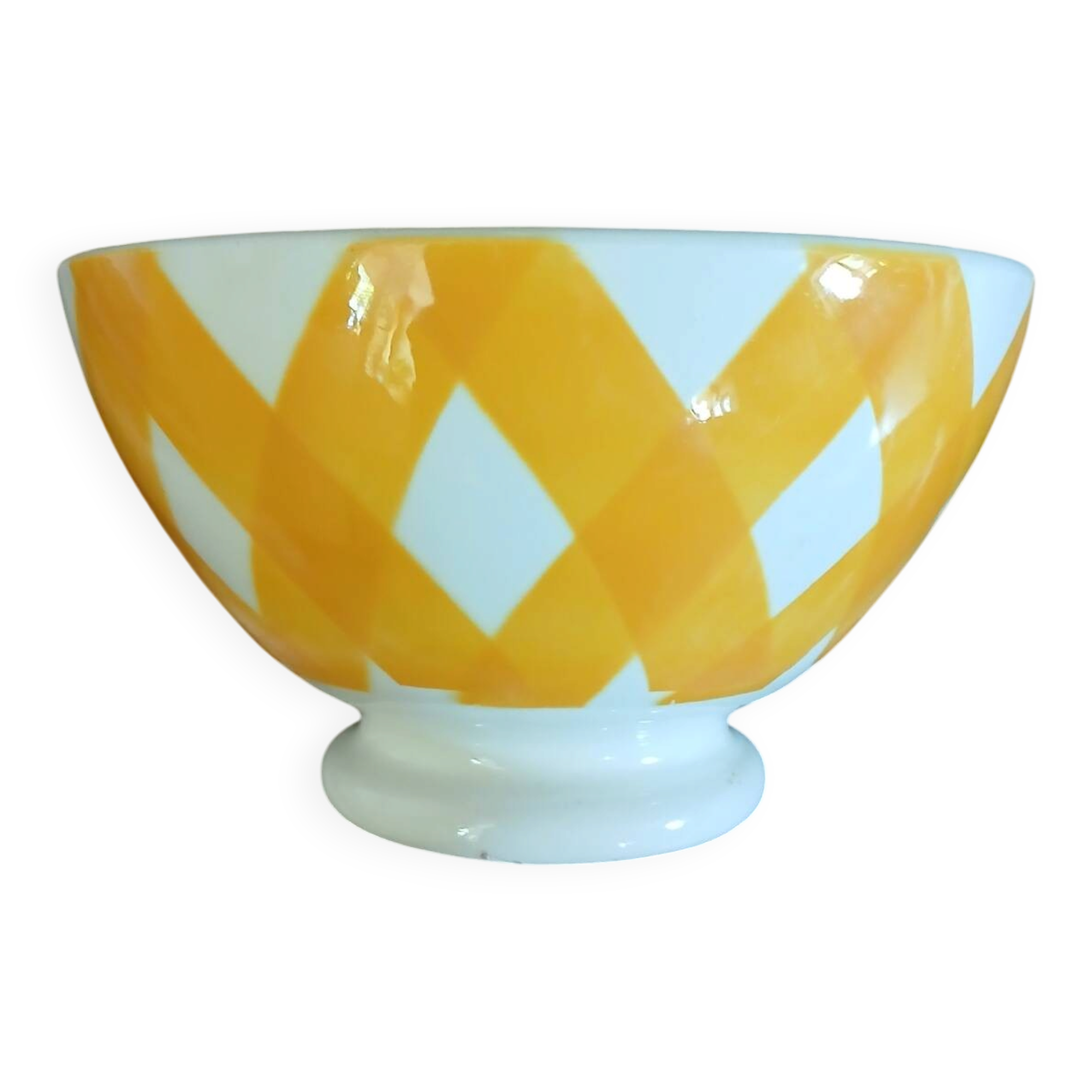 Old Sarreguemines bowl, Scottish pattern.