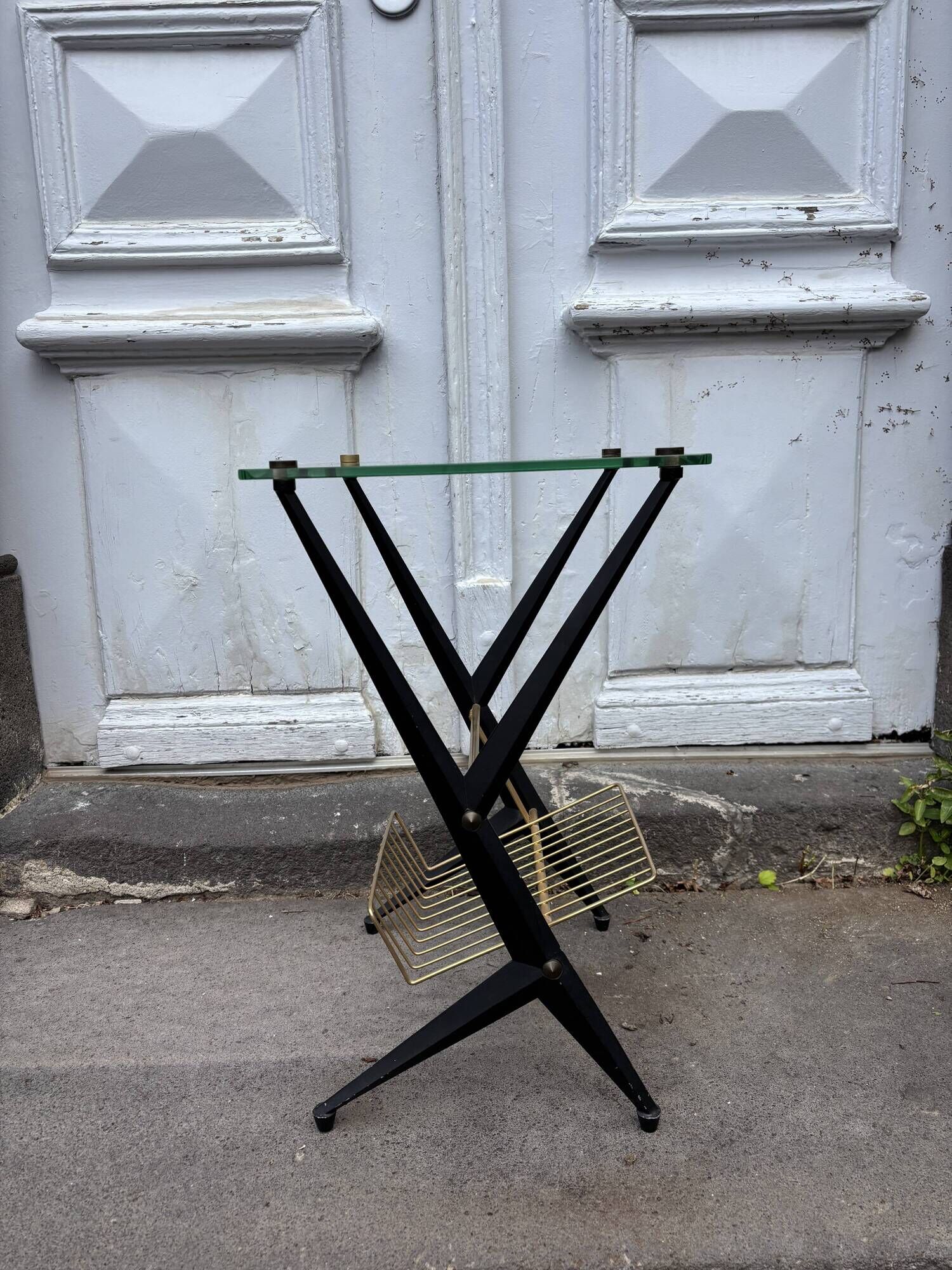 Angelo Ostuni 1960 magazine table