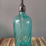 Seltzer water siphon