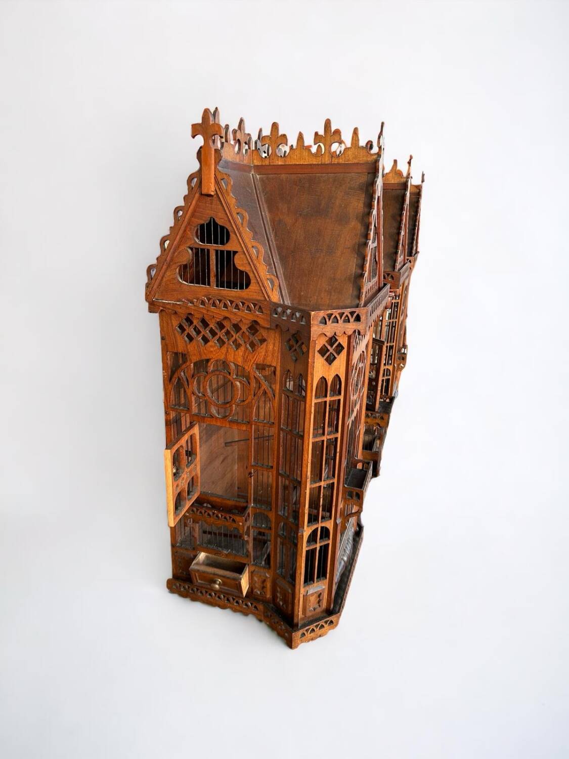 Important bird cage - aviary representing a house early 20th century l 158 cm