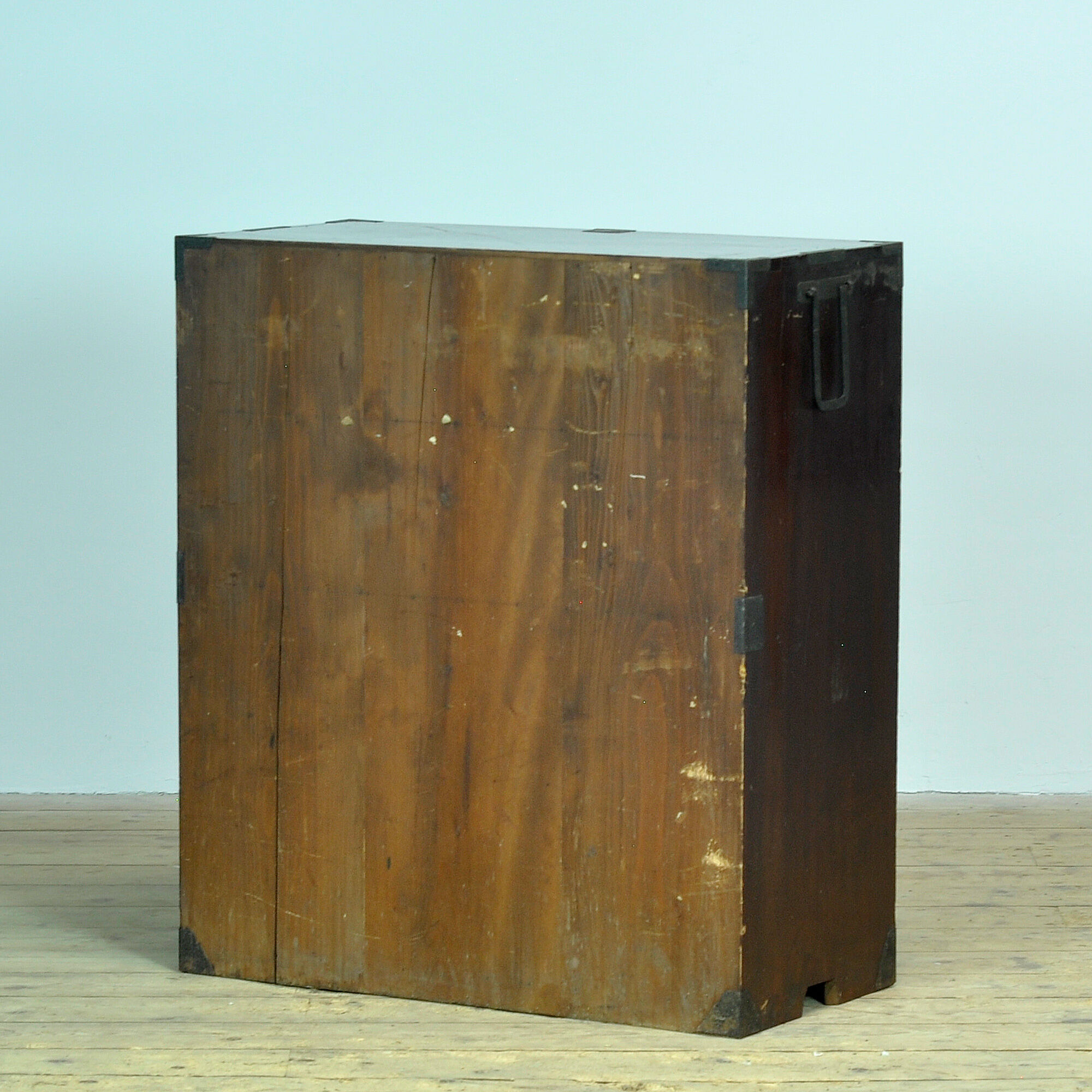 Commode Tansu japonaise, vers 1890