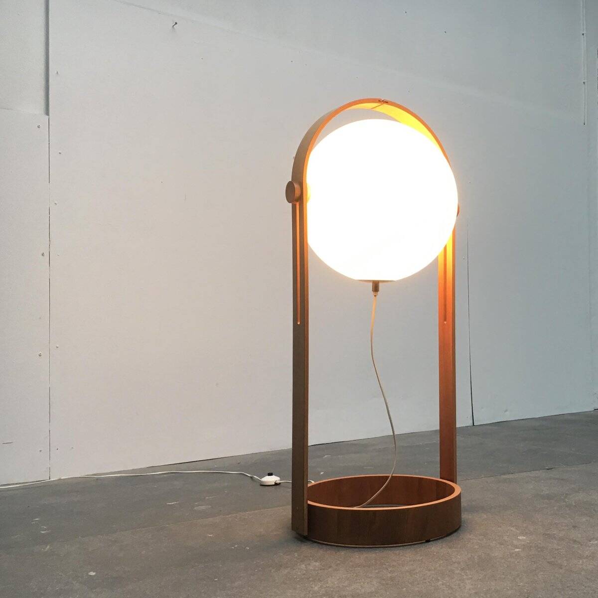 Swiss space-style floor lamp made of plastic and plywood from the 1960s.
