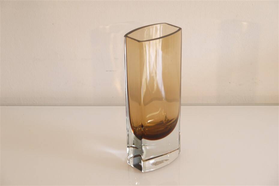 Vintage Scandinavian vase in amber glass 1970