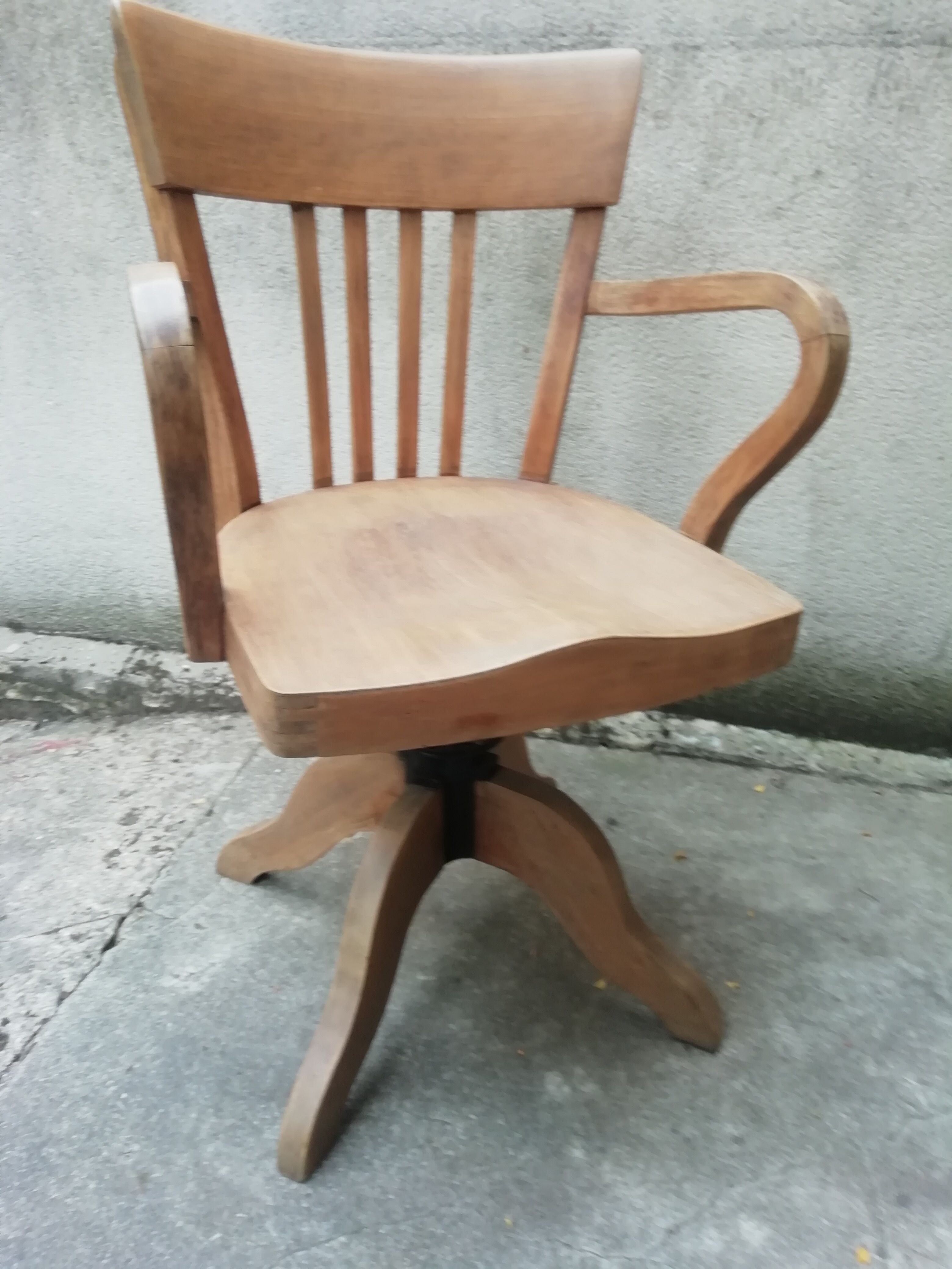 Baumann 'American' office chair