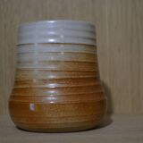 Tasse en grès torsadée
