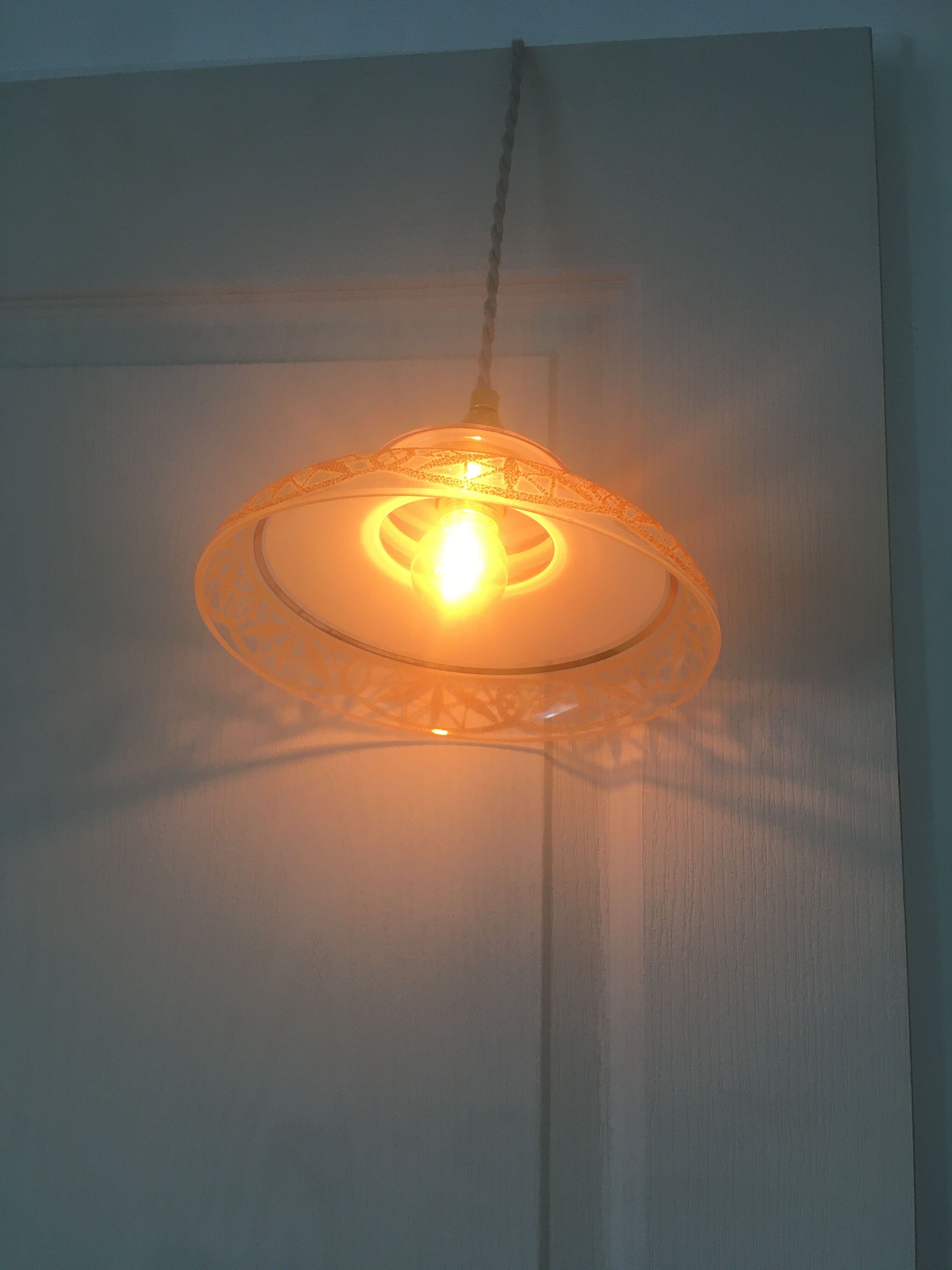 Pair of suspensions in white & gold frosted glass