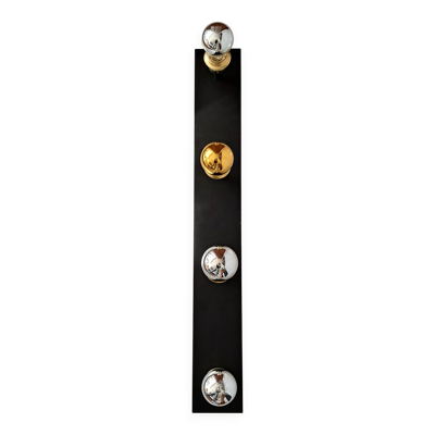 Applique 4 lumières orientables en métal noir et douilles en laiton doré