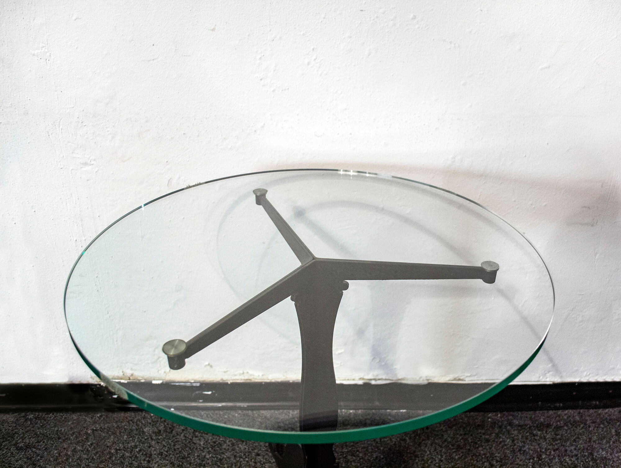Iron and glass coffee table Italia Anni '80