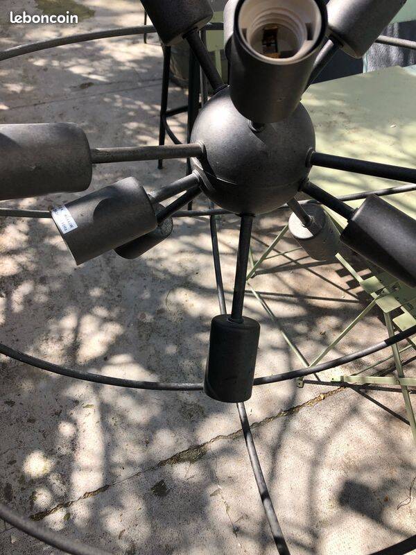 Sputnik signature metal chandelier