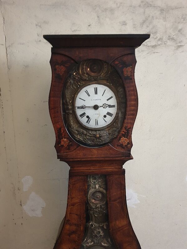 Comtoise clock j cambon has this