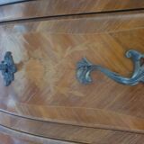 Louis XV curved chest of drawers