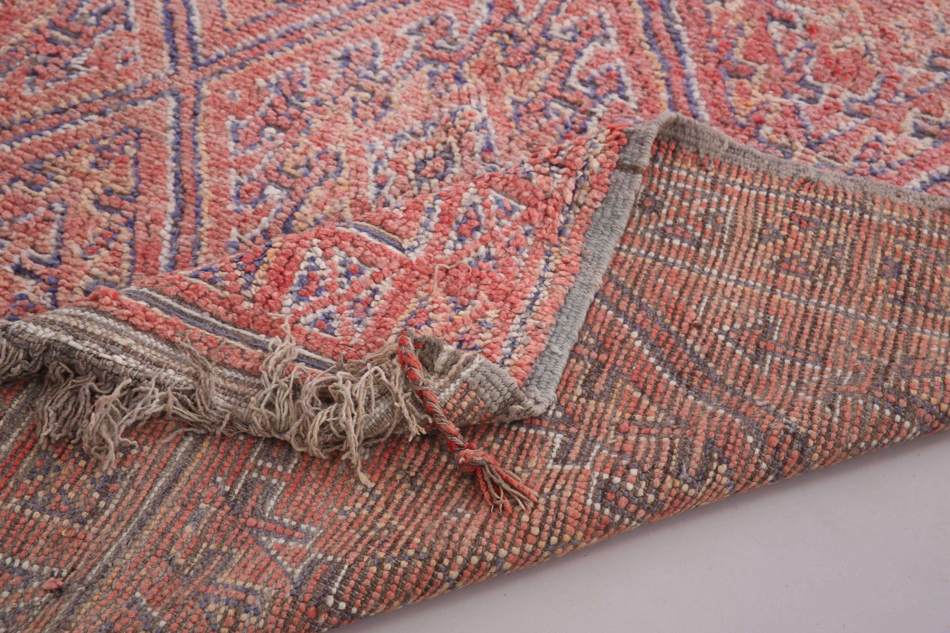 Vintage Handmade Moroccan Rug 188 x 283 cm - Berber rug - Old moroccan rug