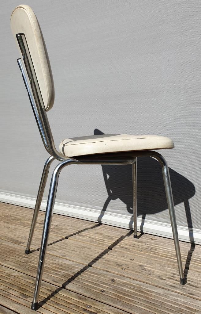 Chaise de bureau tubulaire acier chromé et simili blanc