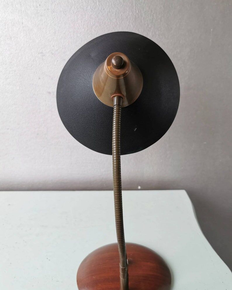 Lampe de bureau design avec abat-jour conique 1970