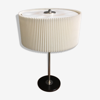Lampe de table des années 1960 avec un abat-jour plissé blanc, réglable en hauteur MCM
