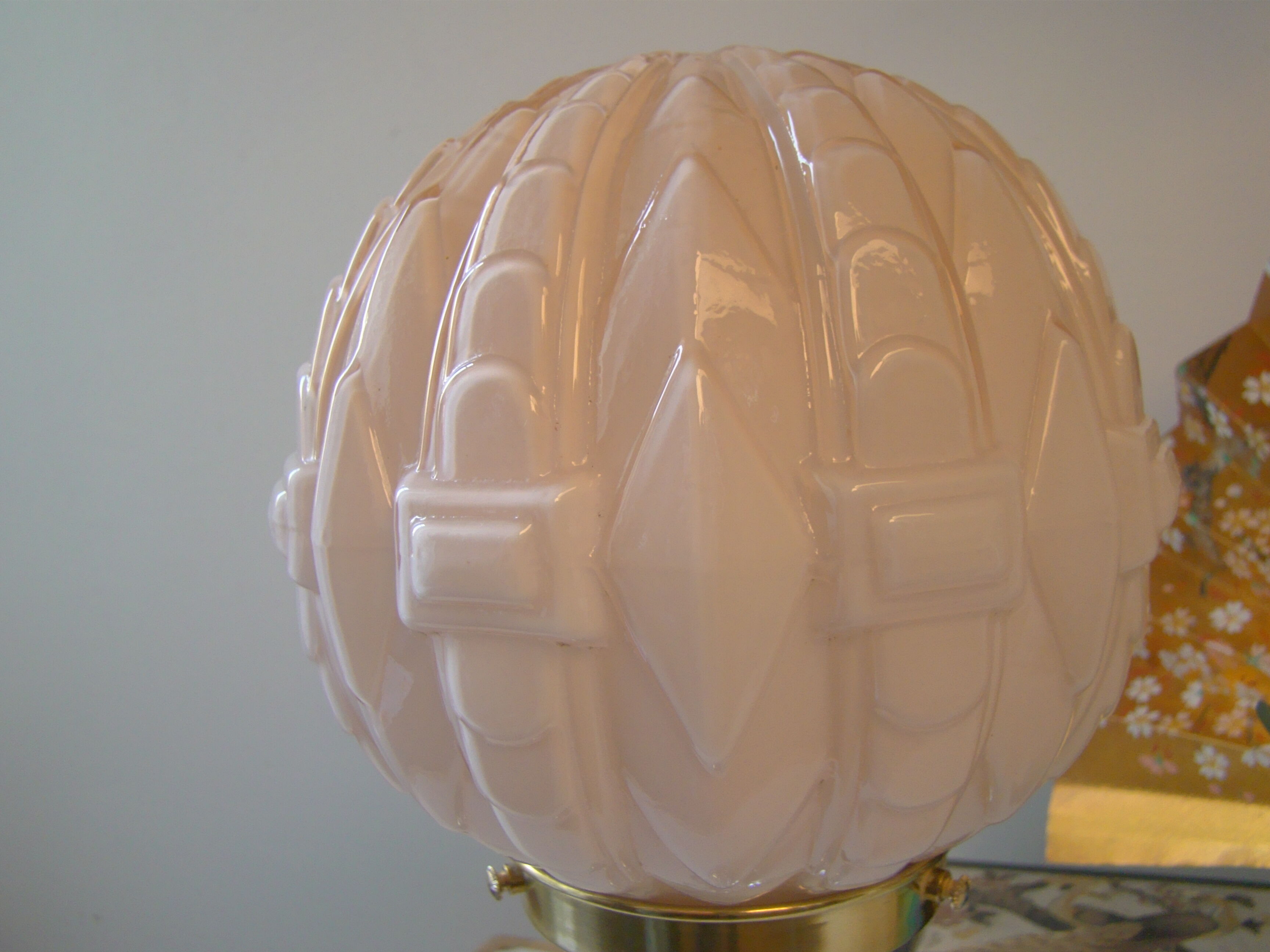 Art Deco lamp pink foot in cut crystal