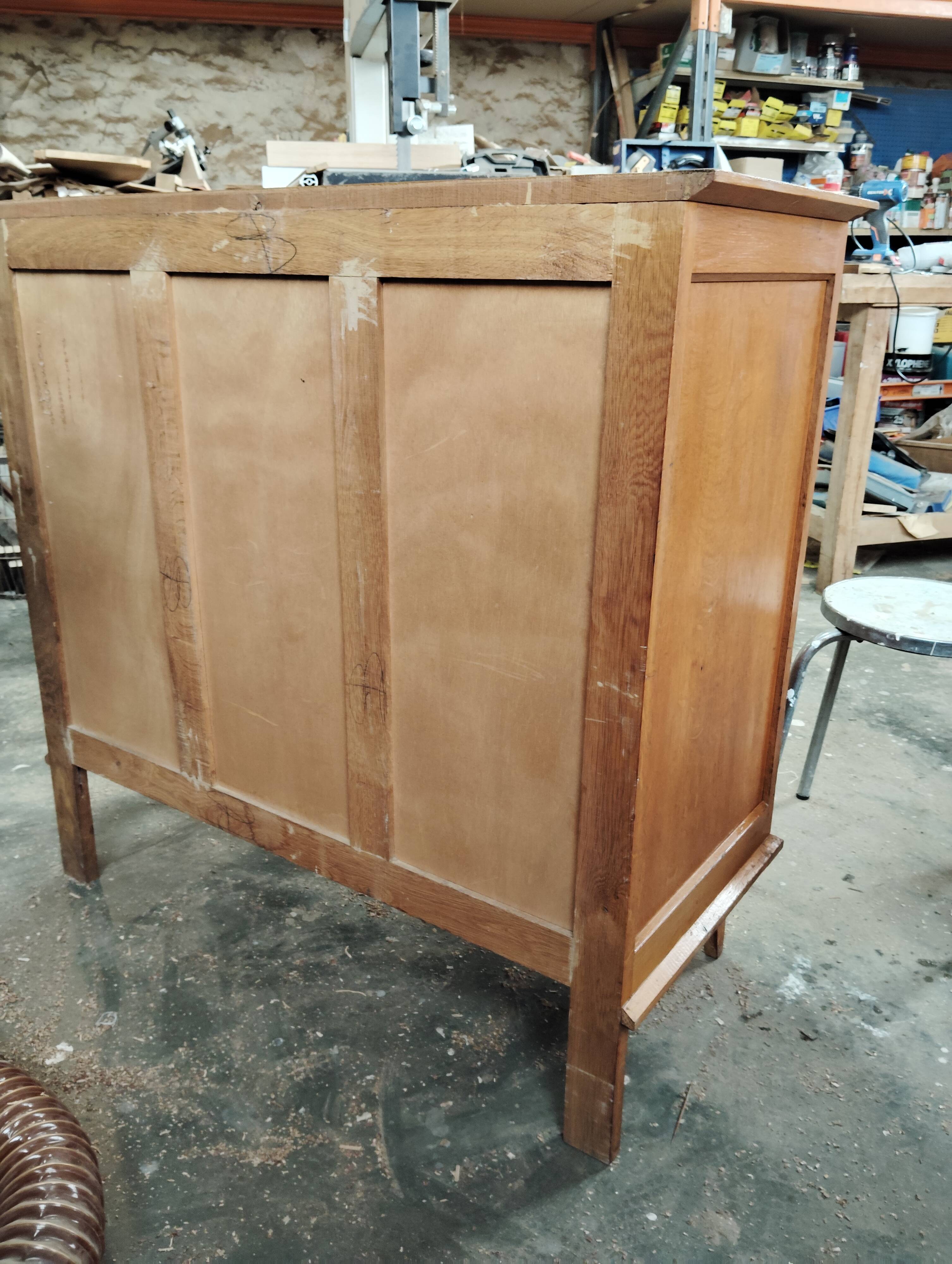 Commode vintage 50s pieds compas