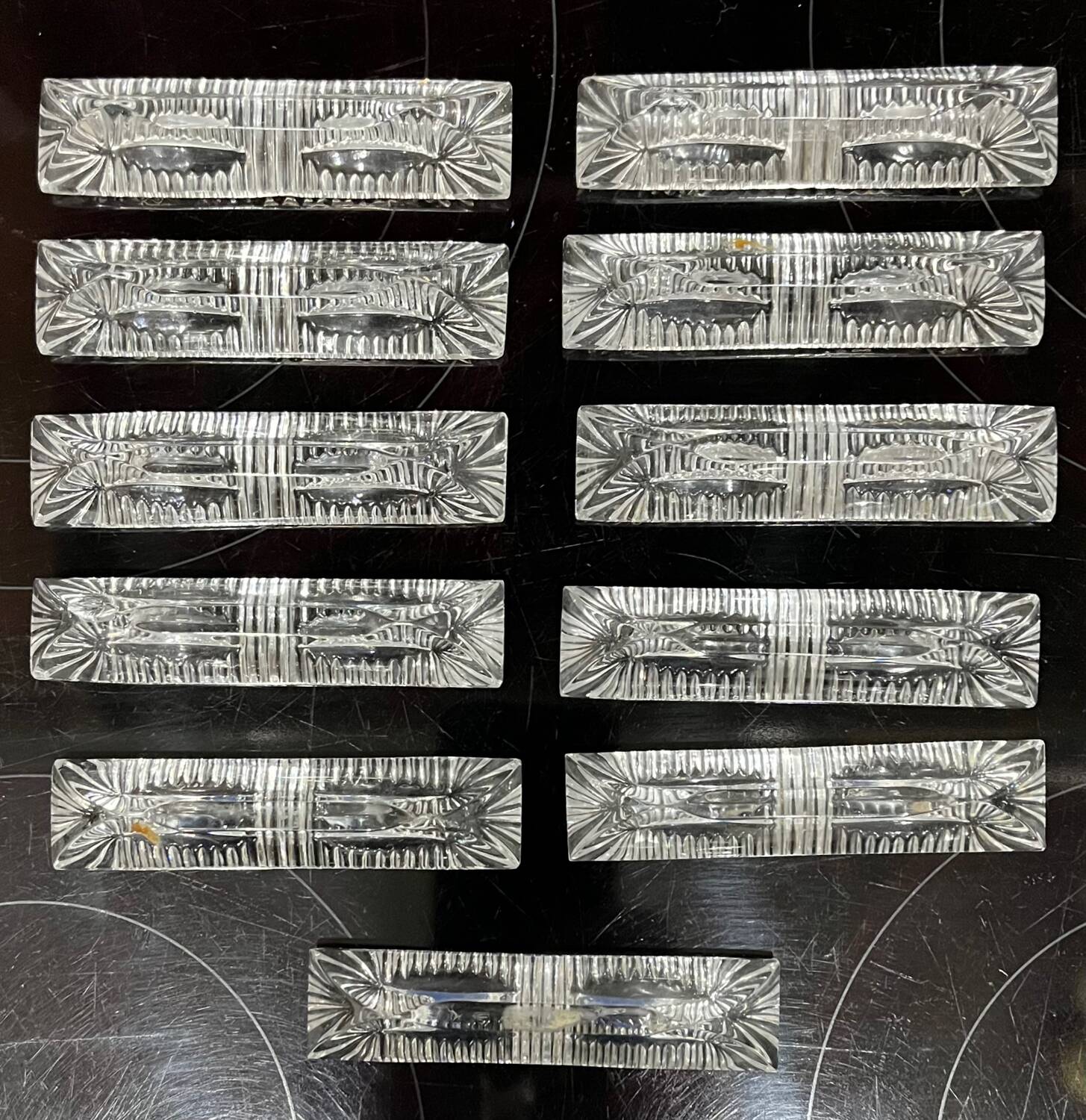 11 crystal knife holders