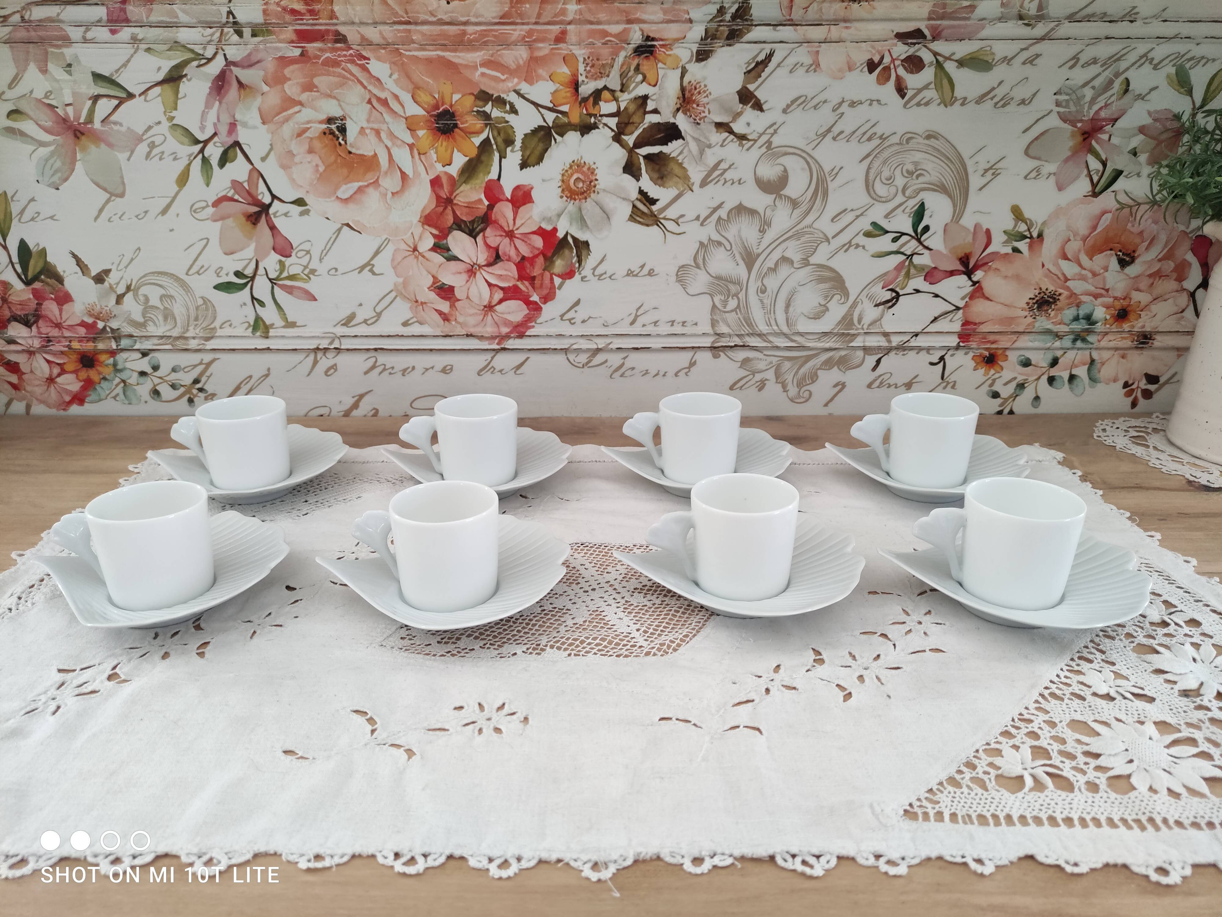 Set of 8 espresso coffee cups and white Limoges porcelain sub-cups scallops