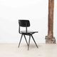 Chaise "Result" Friso Kramer simili cuir noir