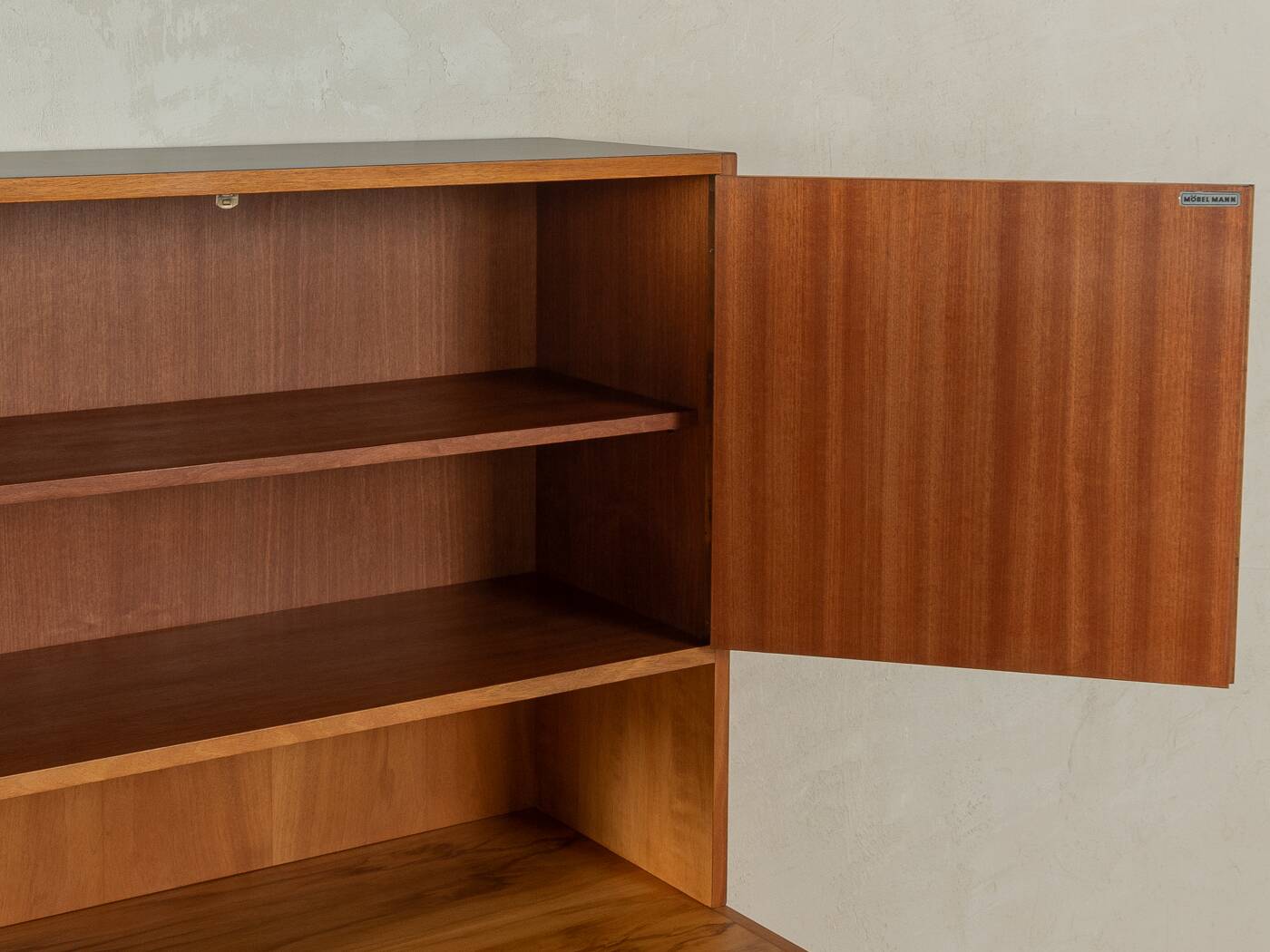 50s Dresser with ledge