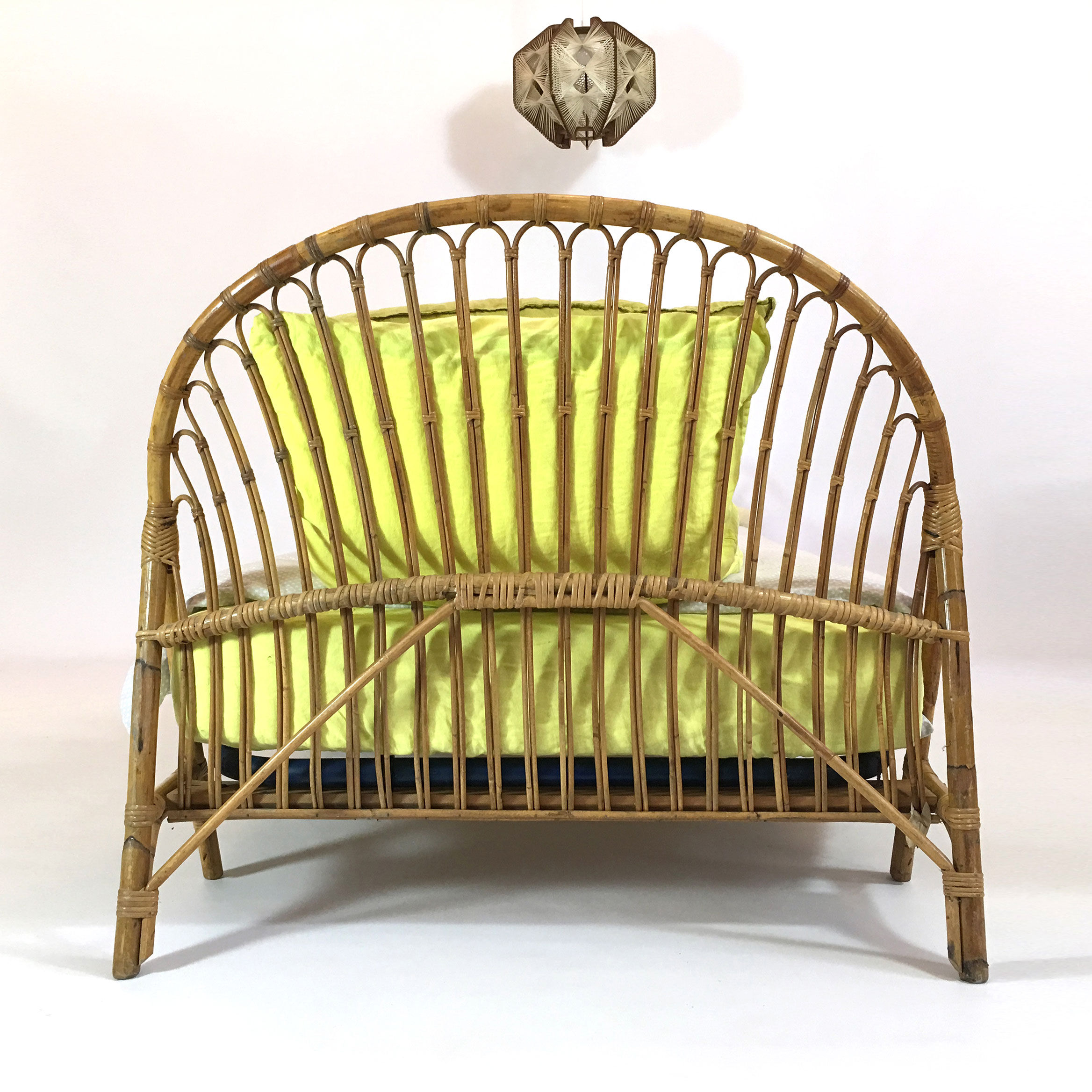 Cot basket rattan of the 1960s