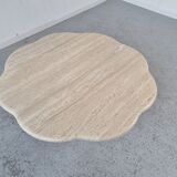 Table basse en travertin "nuage" années 80