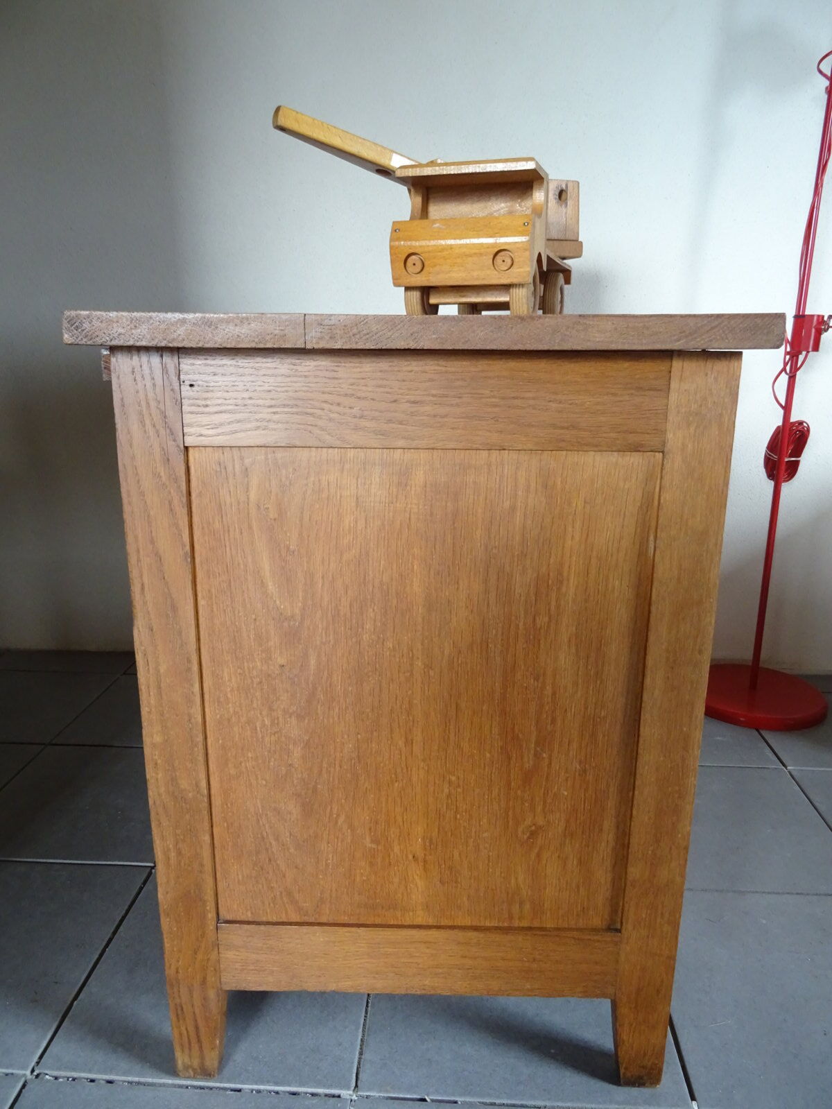 Children's desk in solid oak