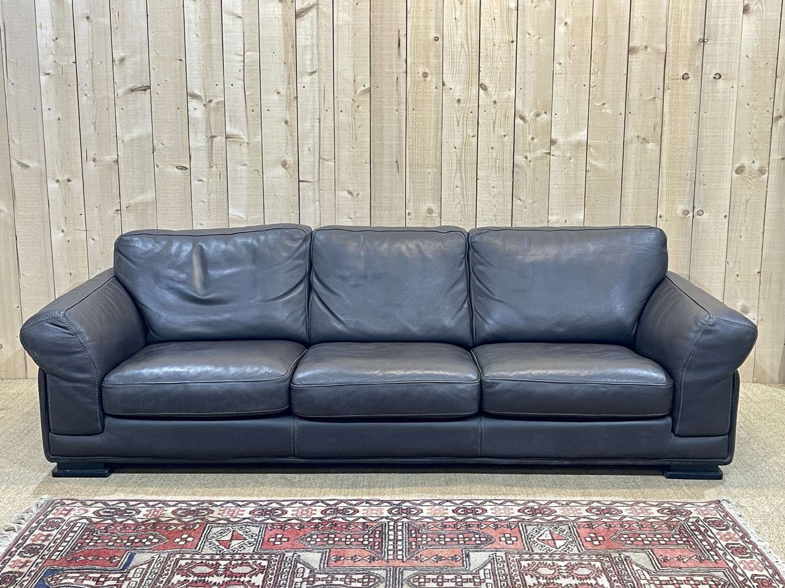 Modern 3-seater leather sofa rochebobois
