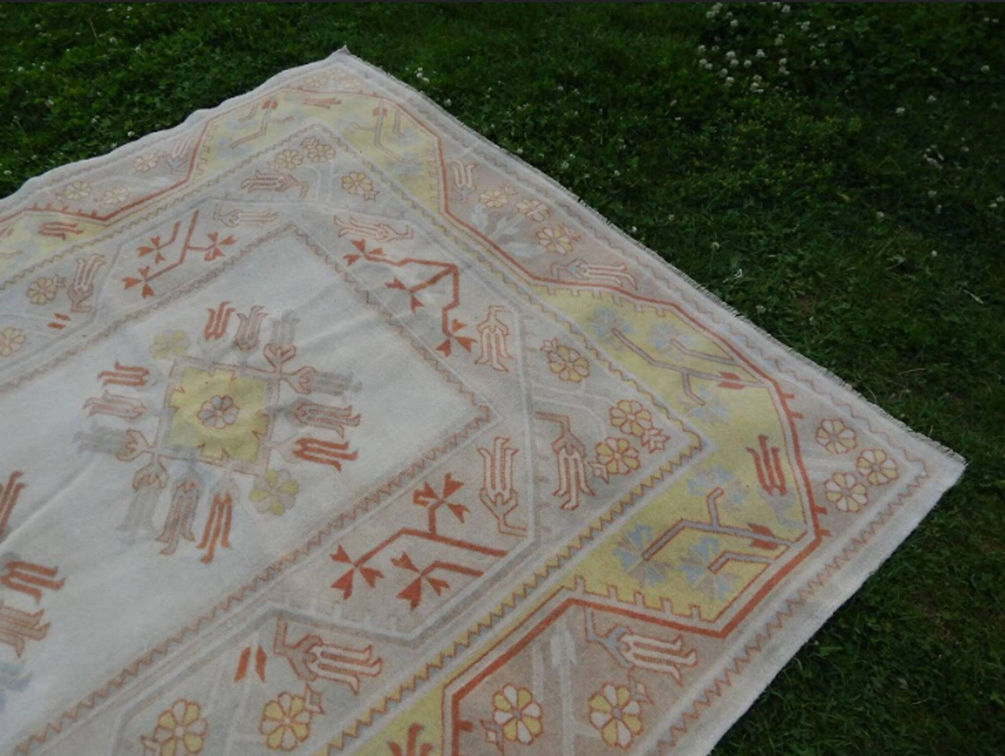 Vintage Turkish Oushak rug 195x287 cm