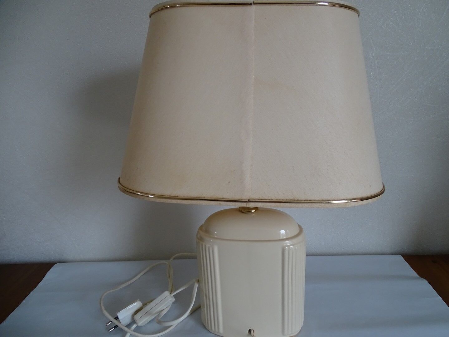 Lamp to ask, Robert schuytener.