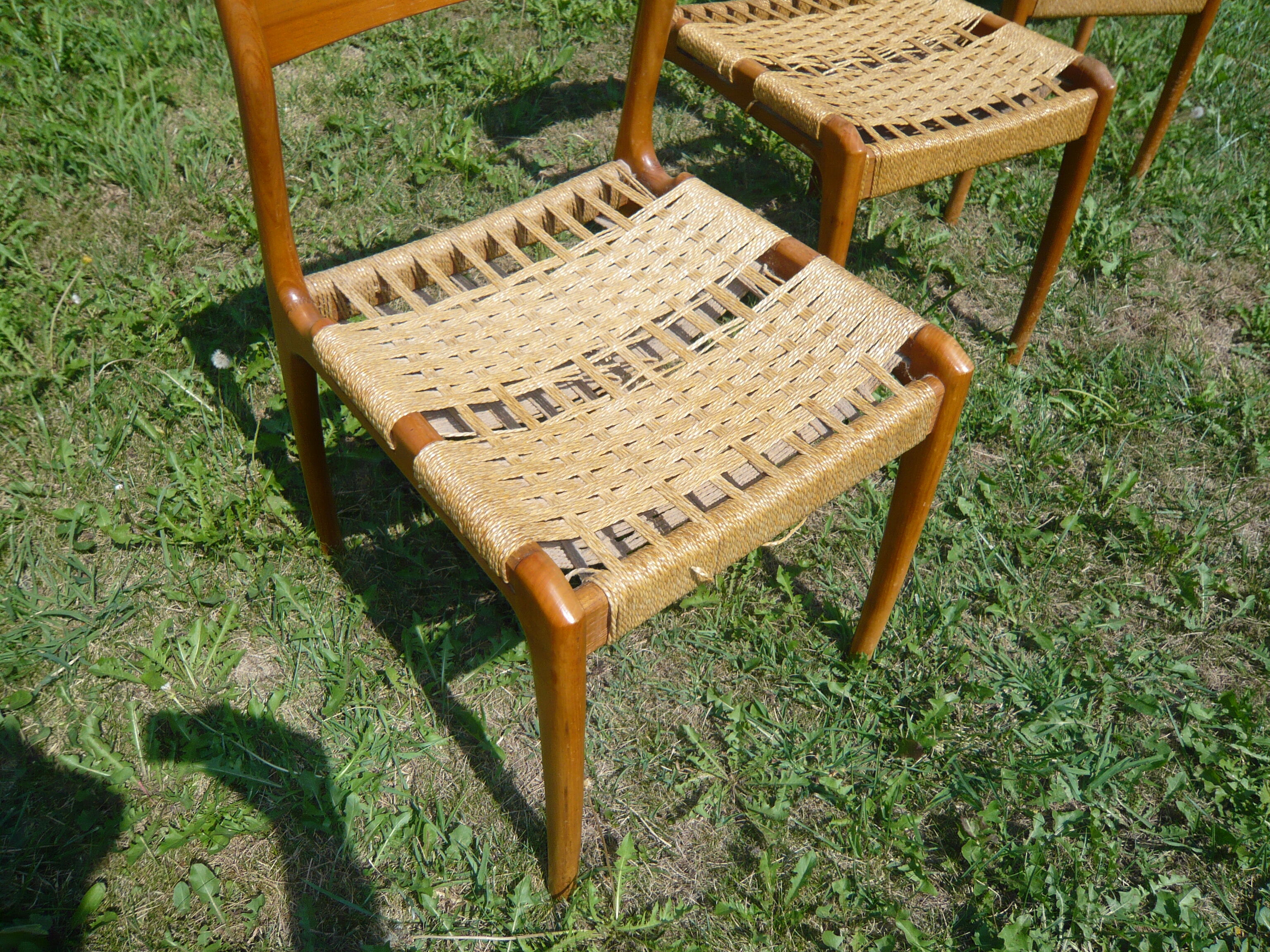 Set of 6 scandinavian chairs