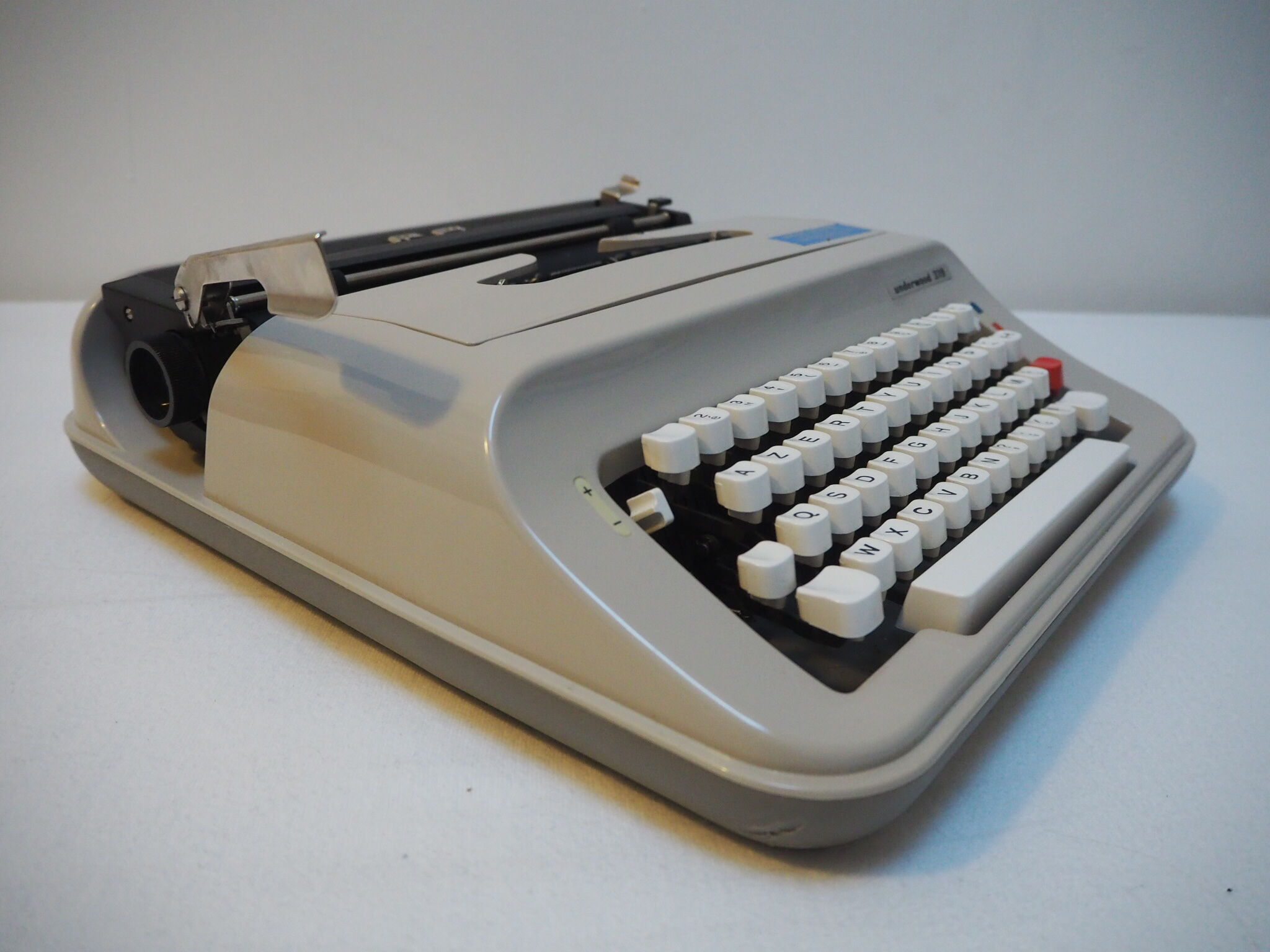 Typewriter Underwood 319 with inkpad nine