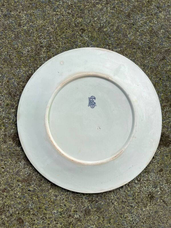 Gien - rare série partie de service de château français