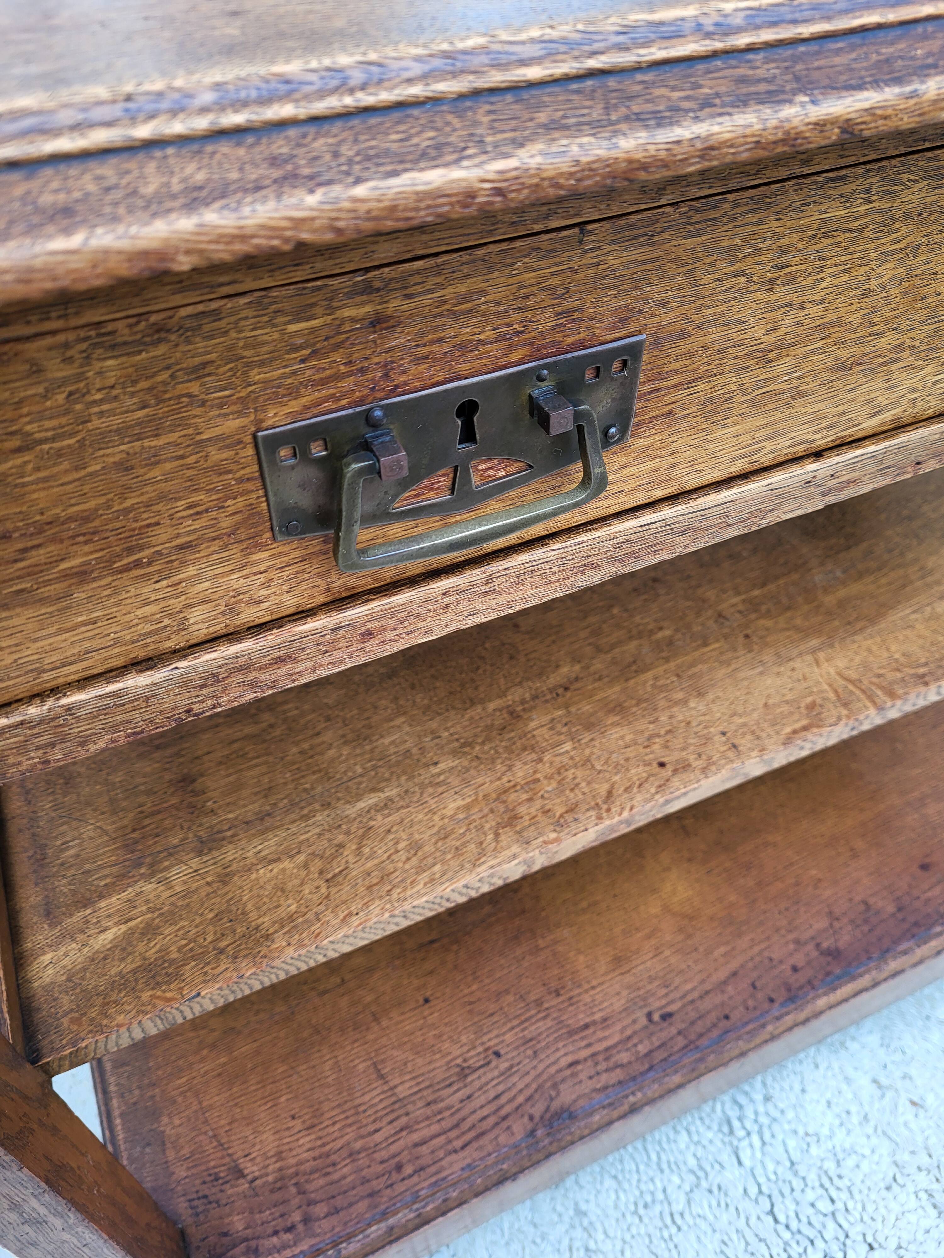 Art Nouveau 1900 Arts & Crafts Serving Trolley