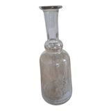 Glass decanter with character designs