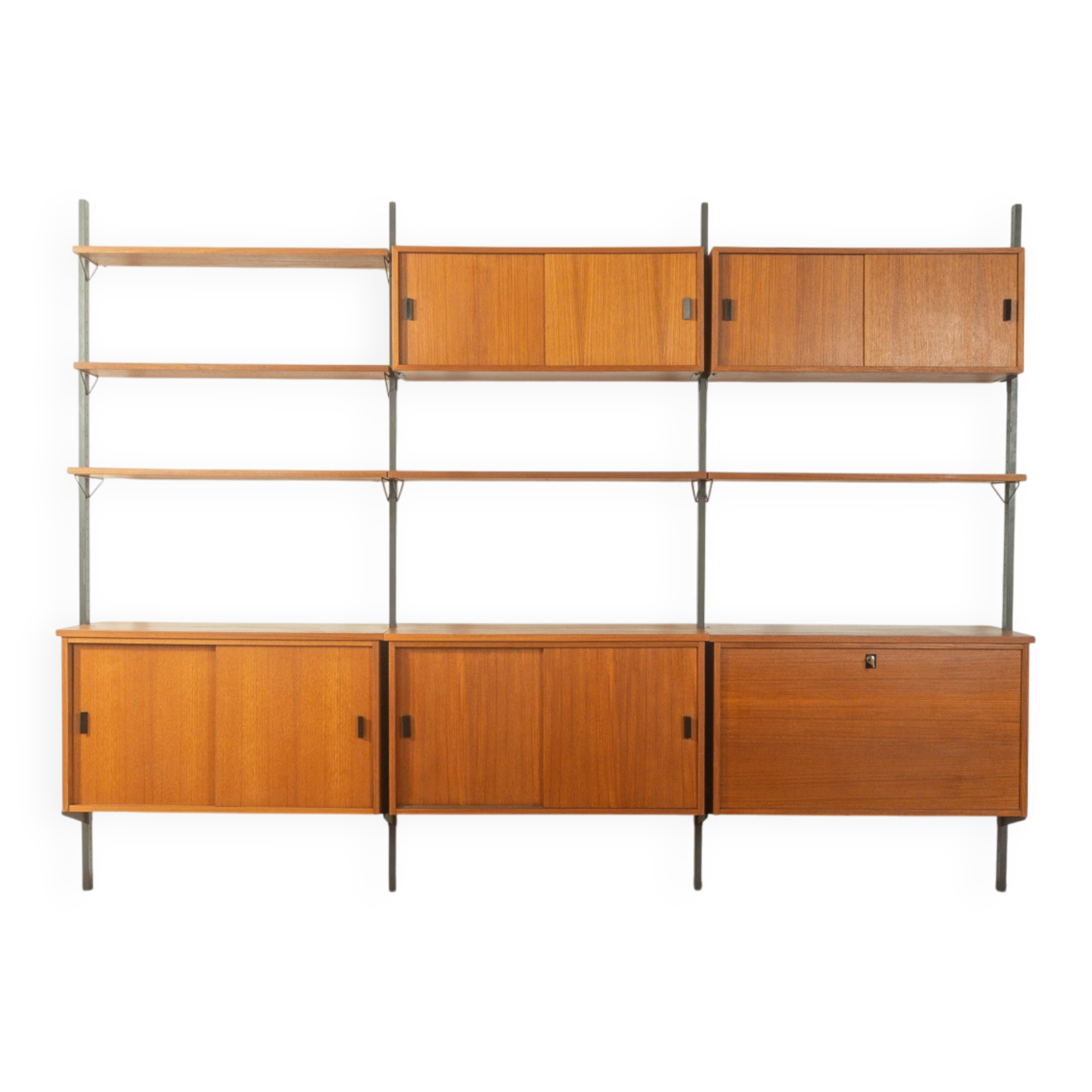 1960s shelving system by Olof Pira
