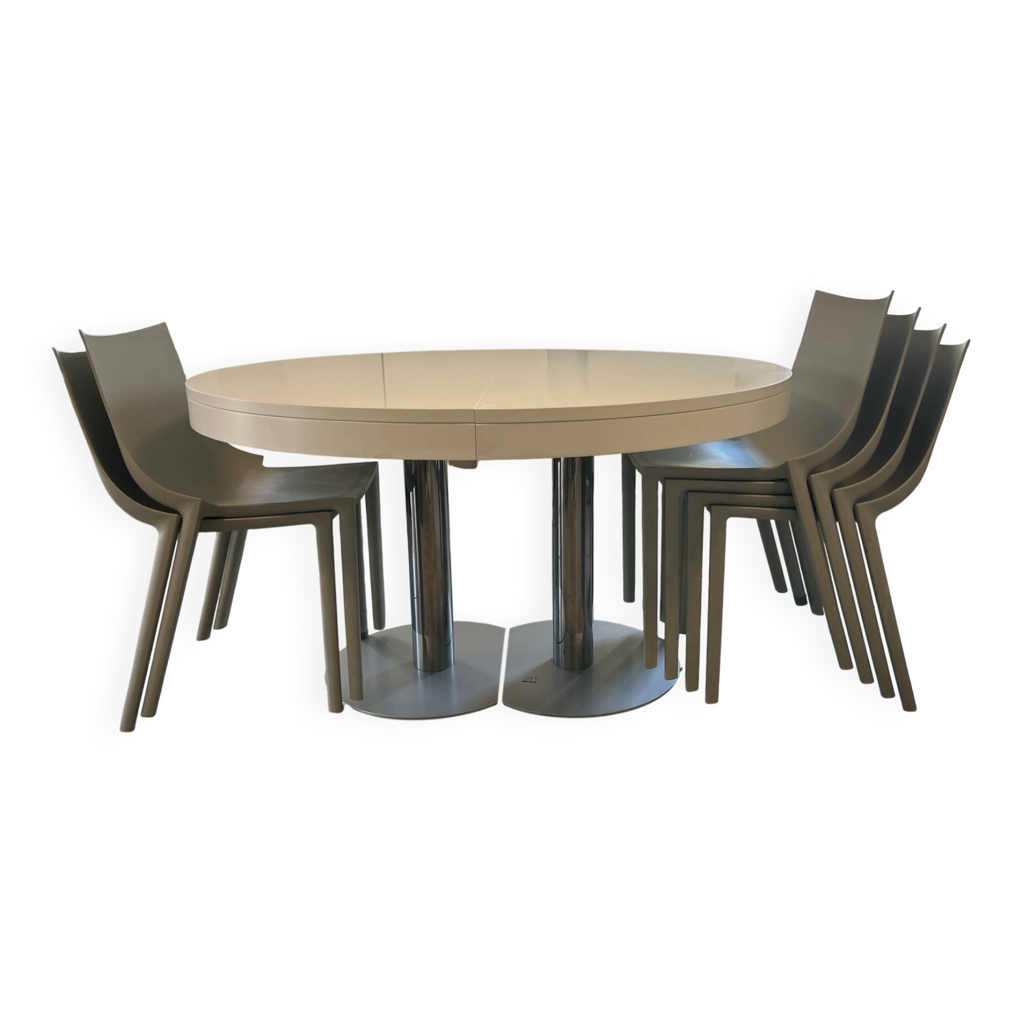 Table Cinna + 6 Stark chairs Bo
